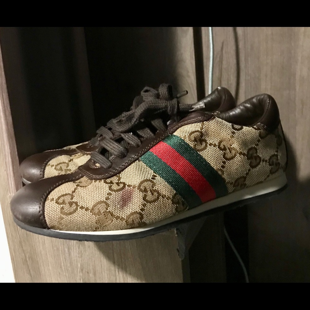 Kids Gucci shoes